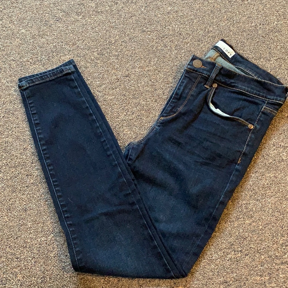 LOFT Denim Legging